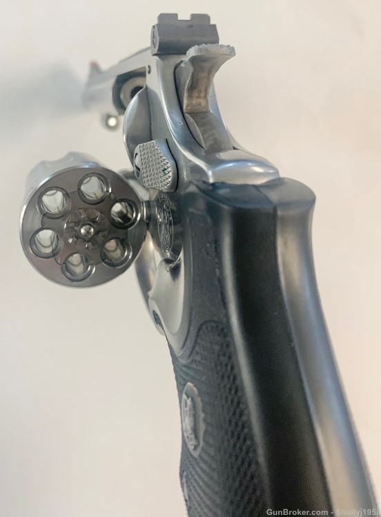 Smith & Wesson 22 Magnum Model 651-1 Revolver 4 Inch Barrel-img-7
