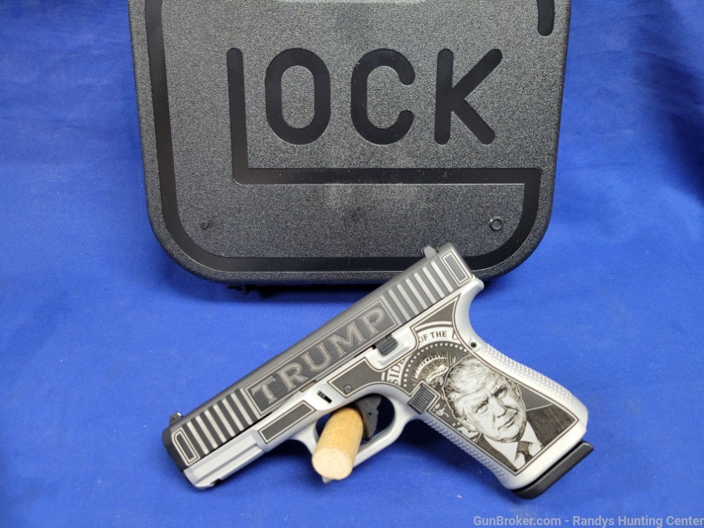 Glock Model 19 Gen 5 Donald Trump 9mm Semi-Auto Pistol NEW-img-1