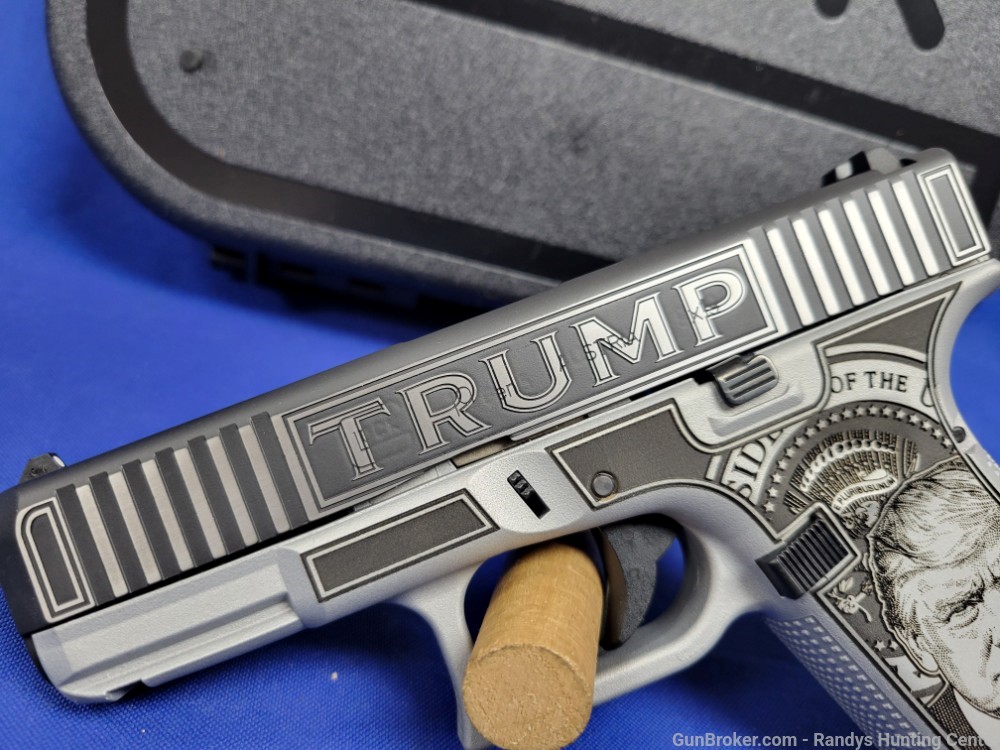 Glock Model 19 Gen 5 Donald Trump 9mm Semi-Auto Pistol NEW-img-5