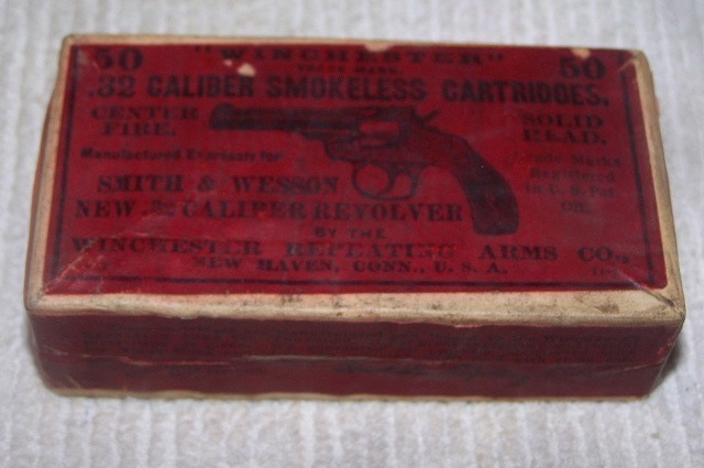 Red Winchester 32 SW Picture Box Circa 1907 SEALED-img-0