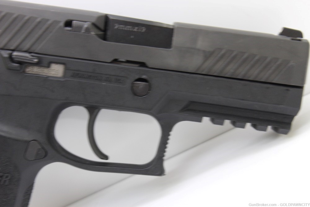Sig Sauer Model P320 9mm 3.9"  Semi Auto Compact Pistol-img-3