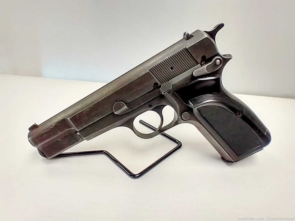 Browning Hi-Power 9mm Pistol MFG 1989 w/2 Mags RARE-img-10