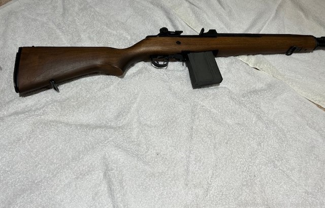 Springfield M1A with 6 Magazines and Accessories...Like New!-img-7