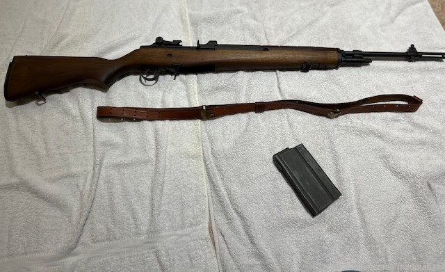 Springfield M1A with 6 Magazines and Accessories...Like New!-img-1