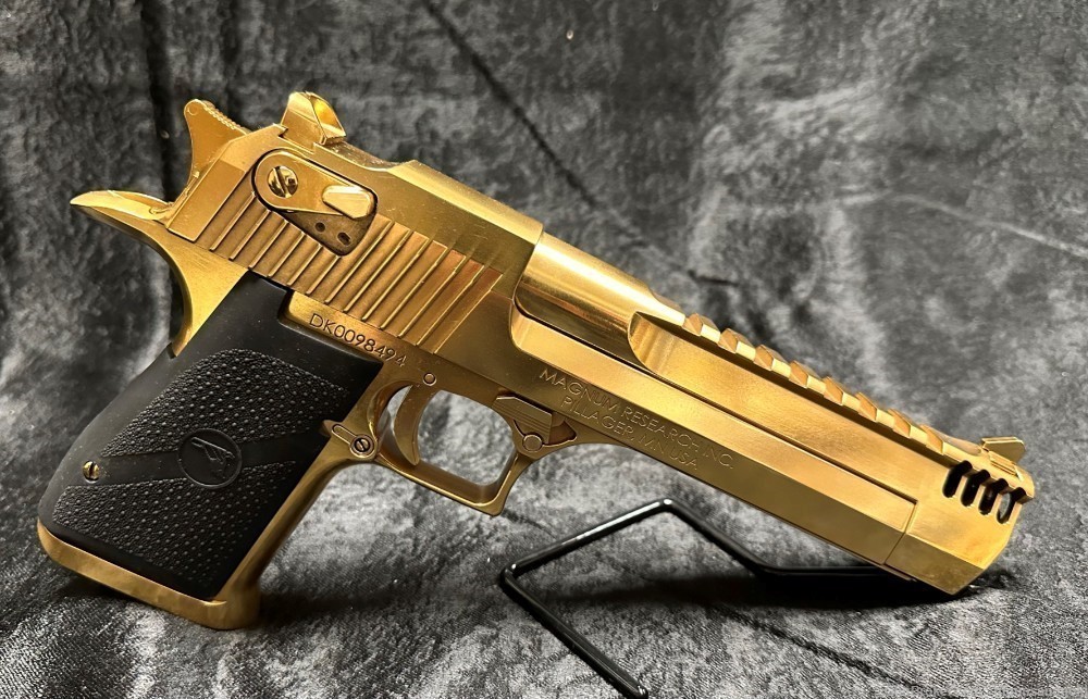 NEW CUSTOM 24KT GOLD PLATED MAGNUM RESEARCH, .50AE DESERT EAGLE *PORTED*-img-1
