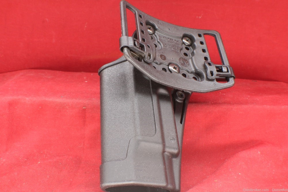 USED Varity of Holsters (12)Holsters for 1 price FREE SHIPPING.-img-14