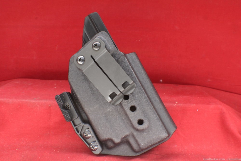 USED Varity of Holsters (10)Holsters for 1 price FREE SHIPPING.-img-5