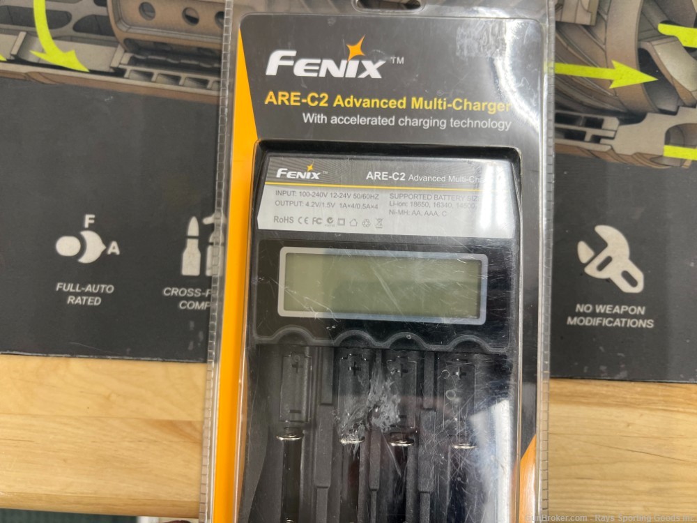 Fenix ARE-C2 Advanced Multi-Charger-img-0