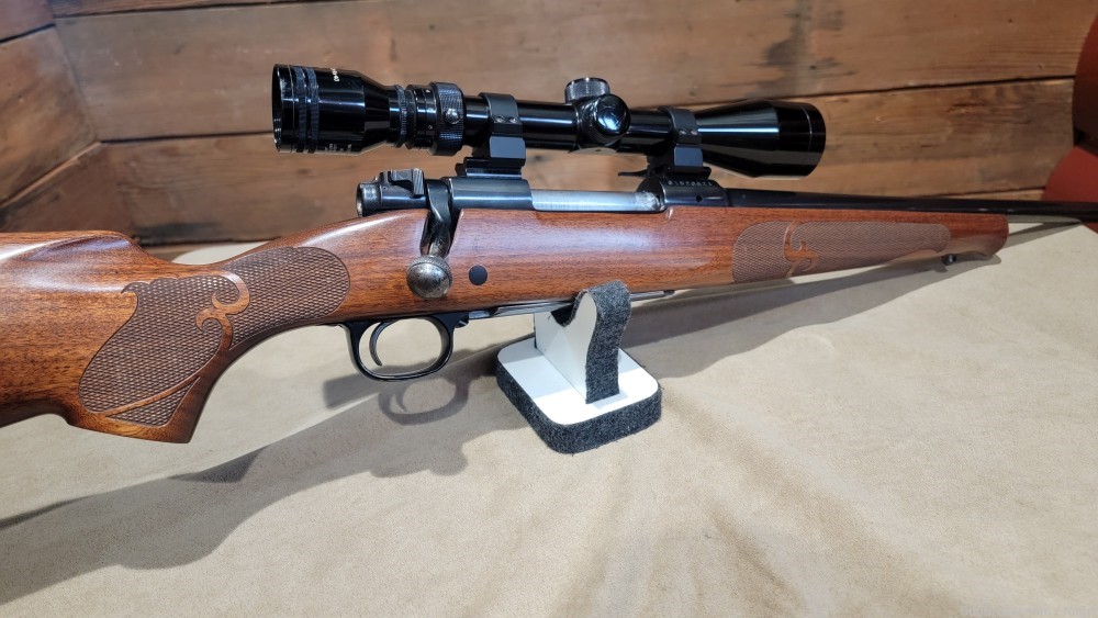 Winchester Md 70  Featherweight  257 Roberts Scoped-img-6