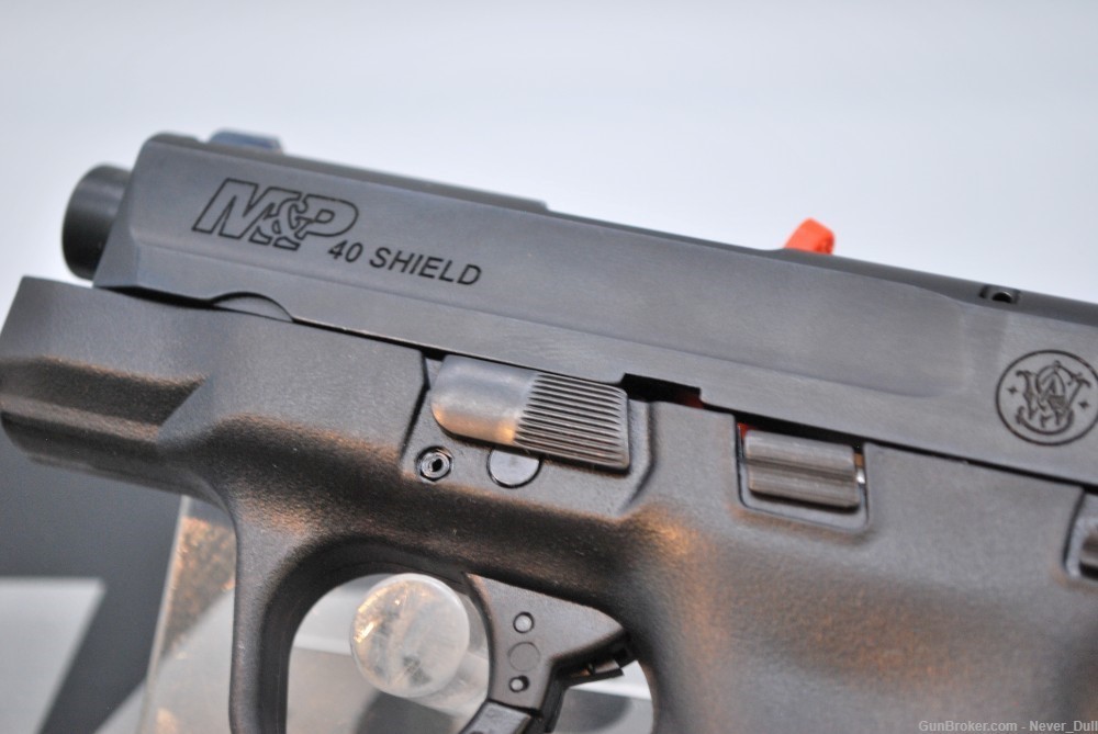 S&W M&P Shield 40 LNIB - The Perfect Carry-img-2