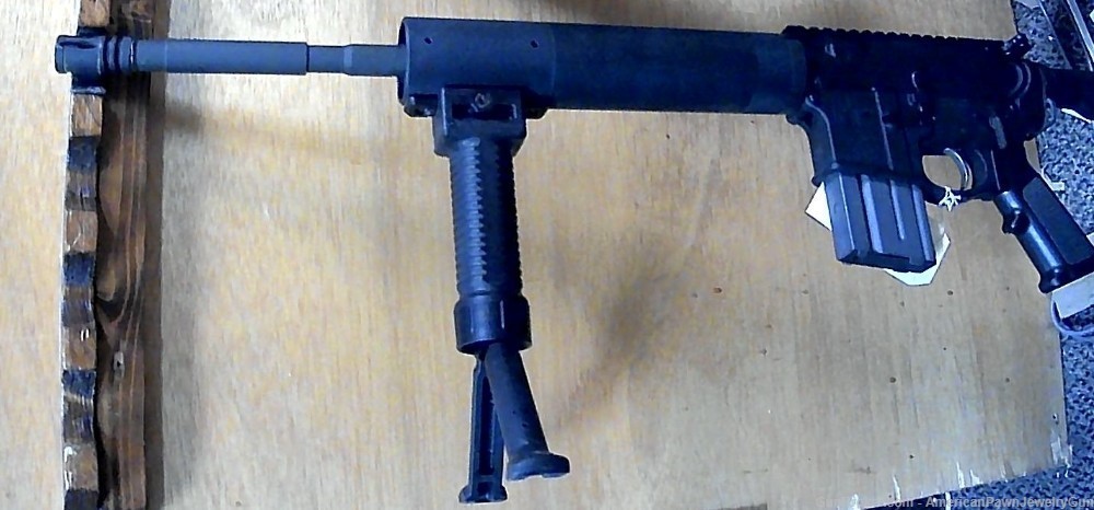 COLT - light carbine ar-15 - RIFLE W/ BIPOD-img-1