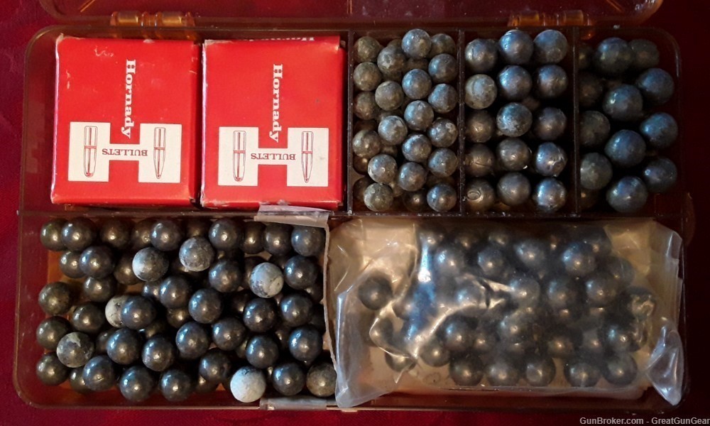 Lead Round Balls & MAXI-BALL Bullets of Various Calibers w/Box - 559 Rounds-img-1
