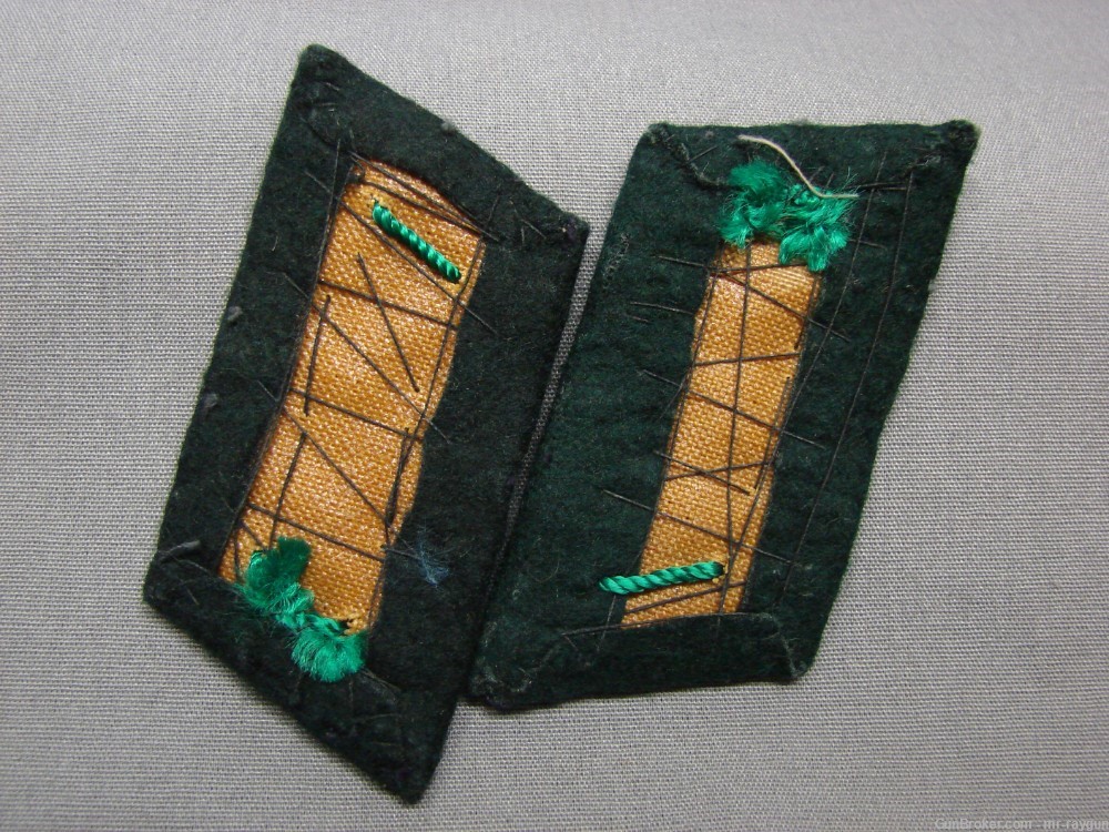 GERMAN WW2  ARMY  JAGER OFFICER COLLAR TABS-img-1