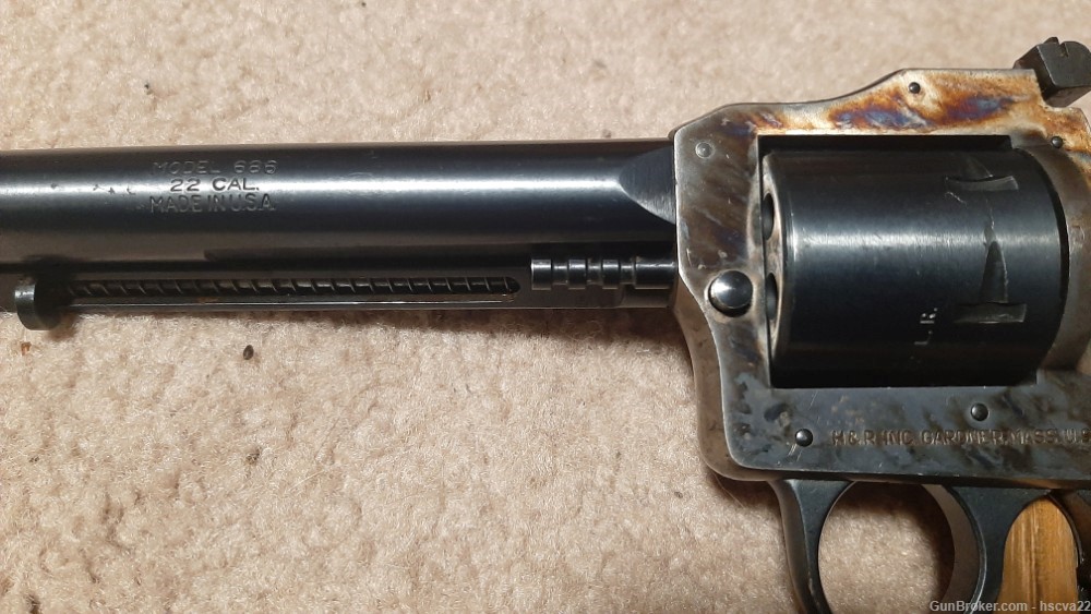 Harrington & Richardson (H&R) Model 686 Revolver - 22 LR & 22 WMR-img-3