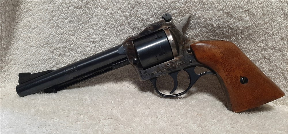 Harrington & Richardson (H&R) Model 686 Revolver - 22 LR & 22 WMR-img-0