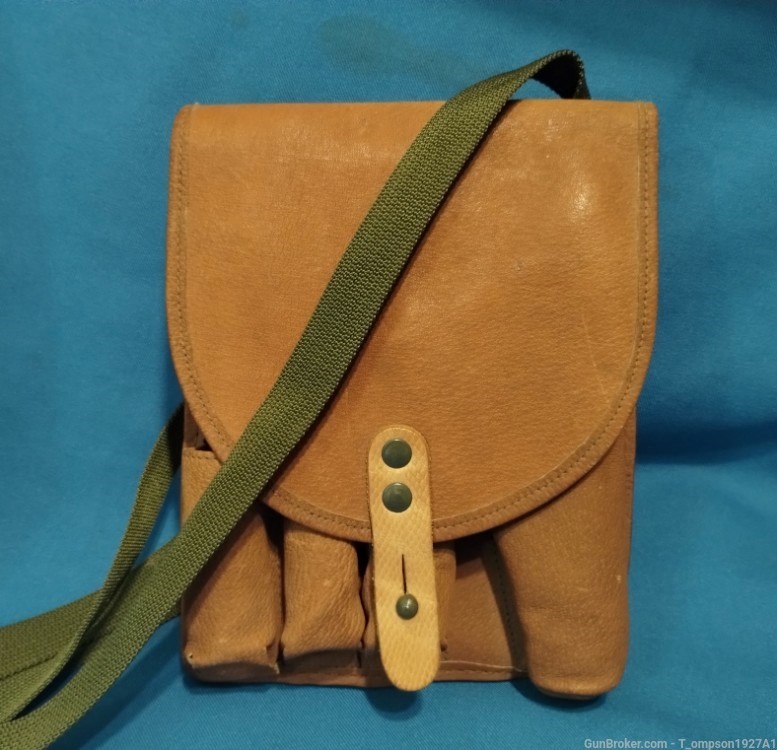 Czech Flare Gun & Flare Leather Holster/ Carry Case.-img-0