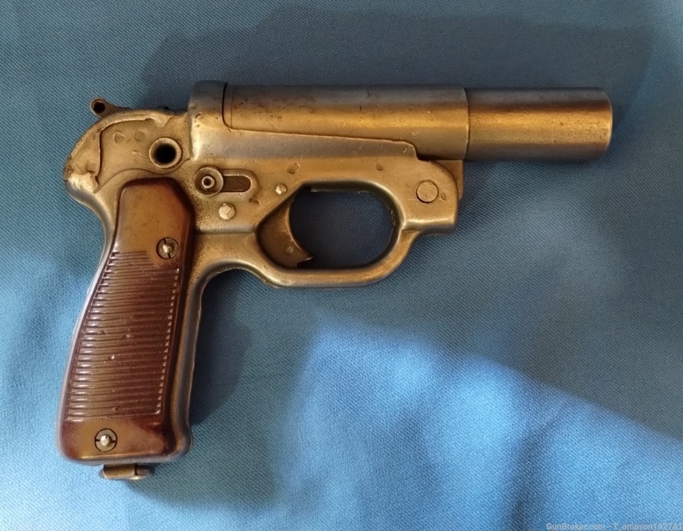 German WWll LP-42 Flare Gun-img-0
