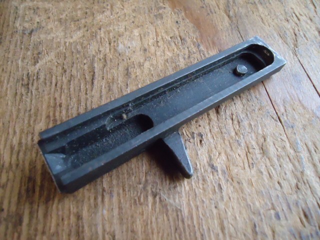 M1919A4 TOP COVER LATCH-img-1