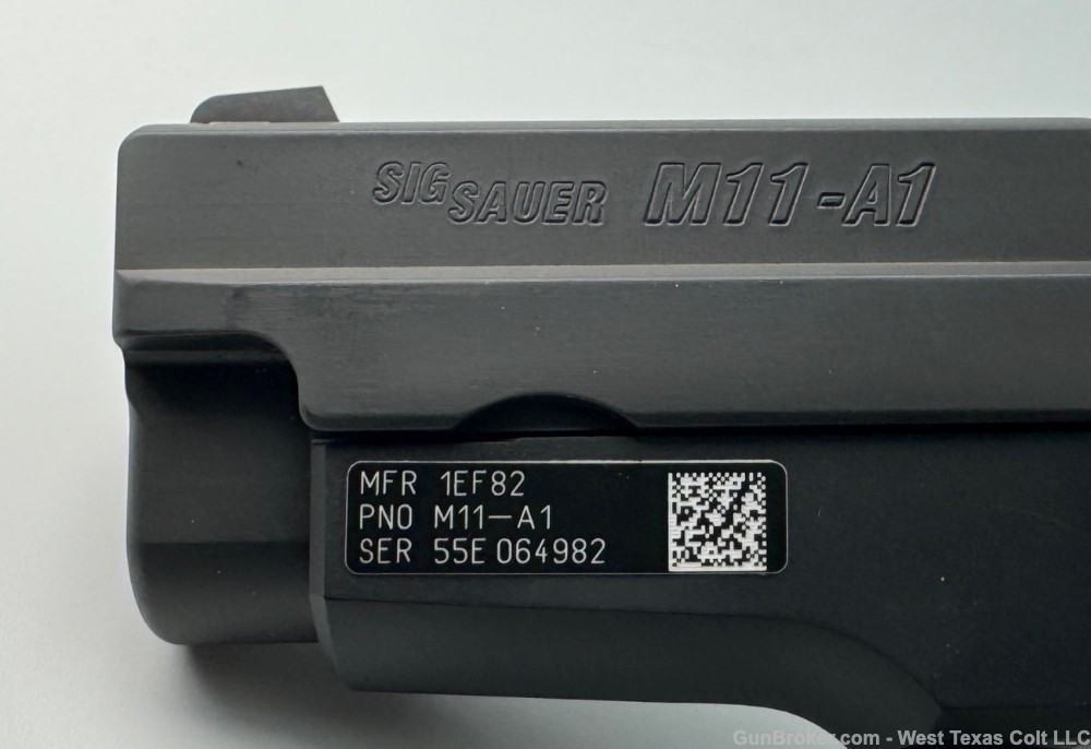 Sig Sauer M11-A1, .9mm SA/DA, (3) 15 Rd Magazines, NIB FREE SHIPPING-img-4