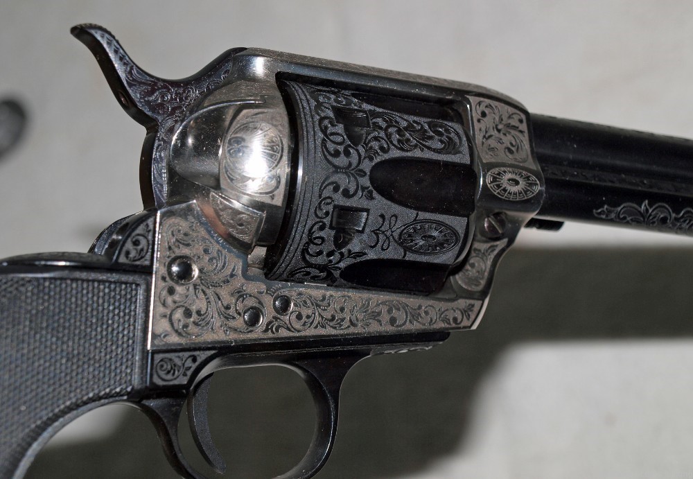 Pietta Model 1873 45 Colt Engraved Scroll Work On Frame And Cylinder -img-3