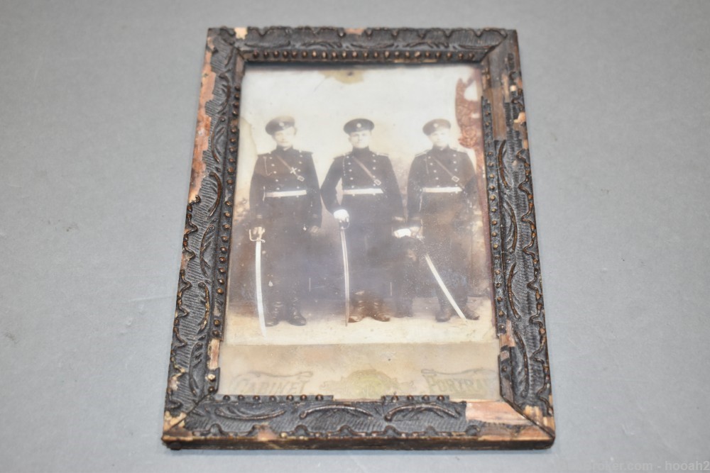 Framed Photo 3 Russian Soldiers w Swords Sabers Circa 1890-img-0