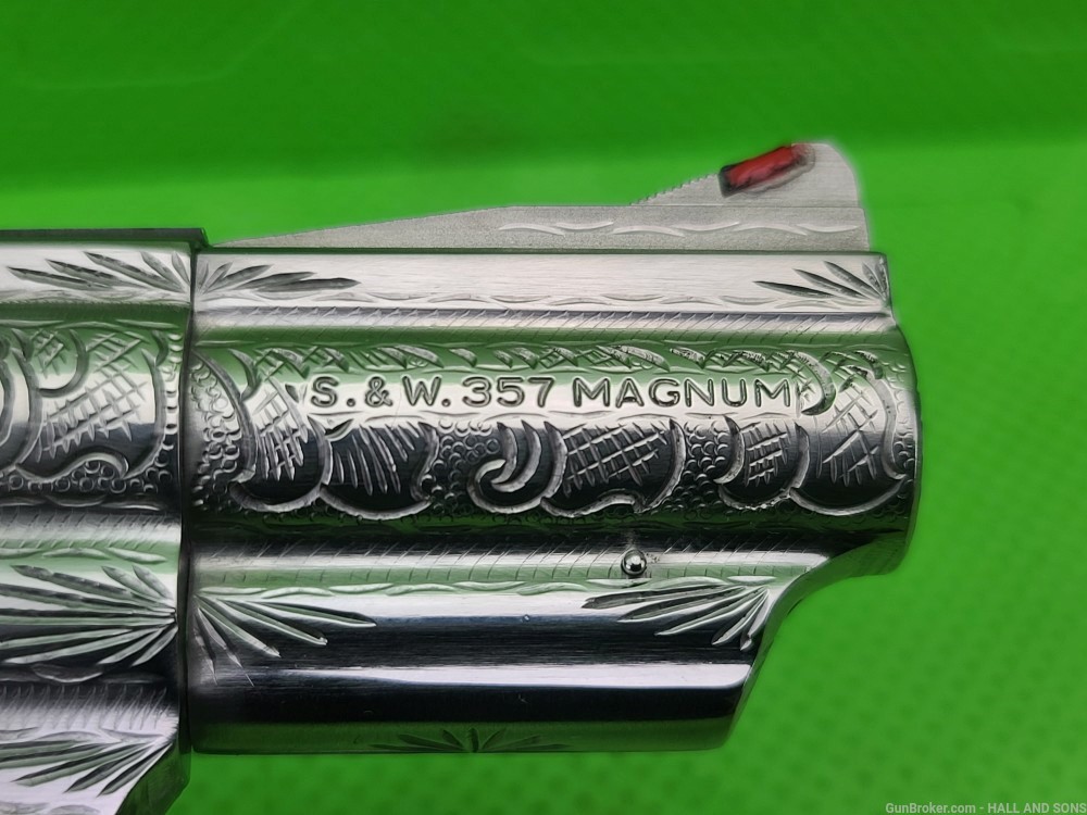 Smith & Wesson 66 ( 66-2 ) 357 MAG STAINLESS 2 1/2" FULLY HAND ENGRAVED-img-25