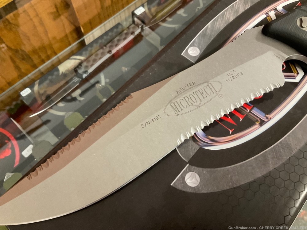 NEW Microtech arbiter fixed blade knife full serrated sheath USA free ship -img-1