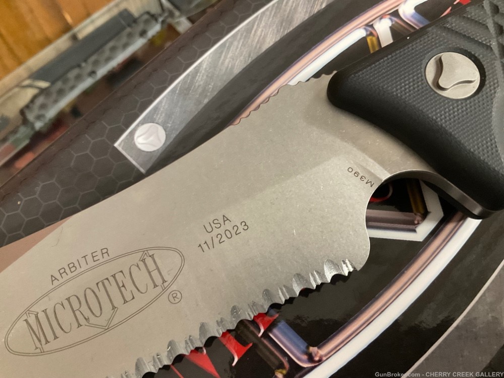 NEW Microtech arbiter fixed blade knife full serrated sheath USA free ship -img-2