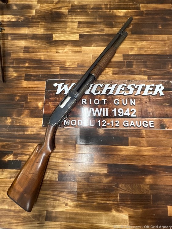 1942 WINCHESTER MODEL 12 RIOT GUN!  MUSEUM CONDITION! REDUCED PRICE!-img-0