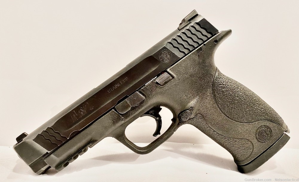 USED Police Surplus Smith & Wesson M&P45 45ACP Handgun-img-0