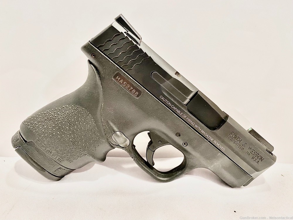 USED - Smith & Wesson Shield 9mm pistol-img-1