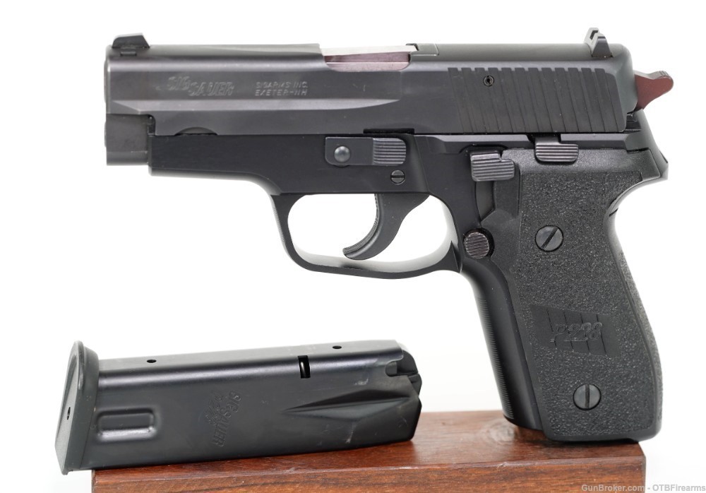 Sig Sauer P228 2 mags with factory box and test target-img-2