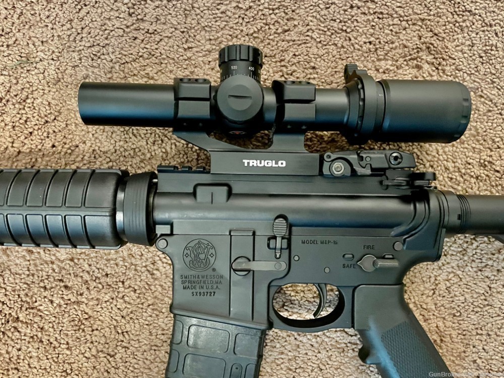 S&W M&P 15in 556/223 cal, with Tactical scope-img-1