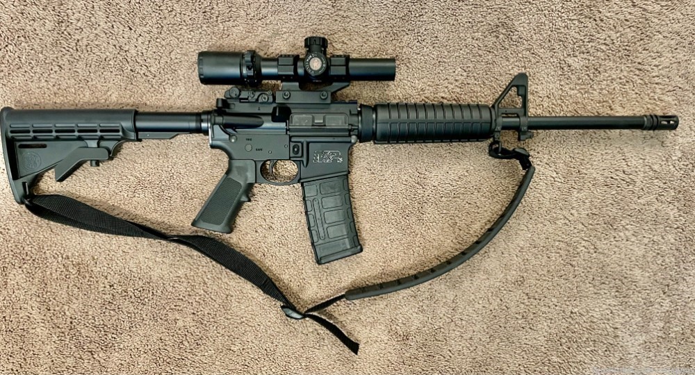 S&W M&P 15in 556/223 cal, with Tactical scope-img-2
