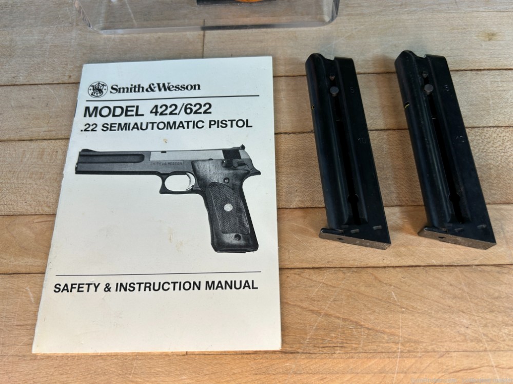 Smith & Wesson Model 422 Semi Auto Pistol .22 LR W/ Two Mags & Box & Papers-img-26