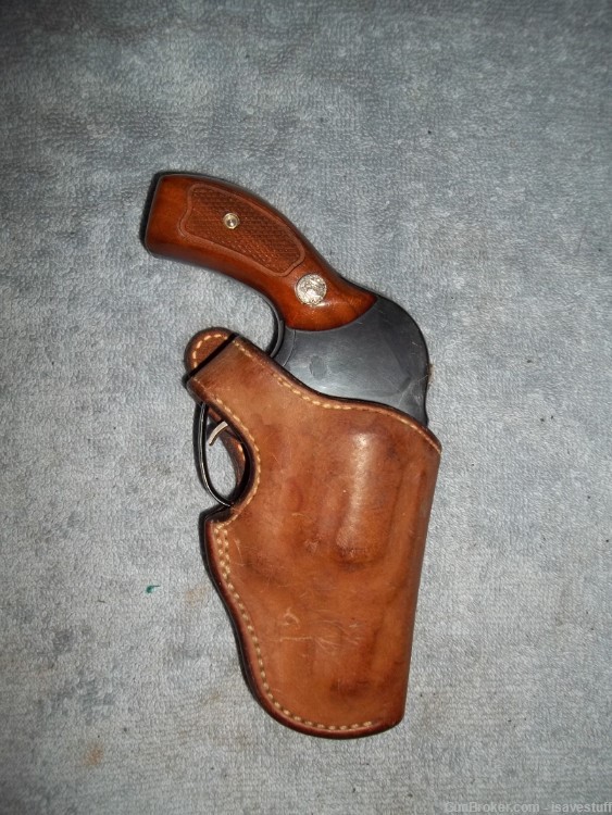 Smith Wesson 36 38 49 649 Hump   Bianchi R/H OWB Leather Holster REAR STRAP-img-0