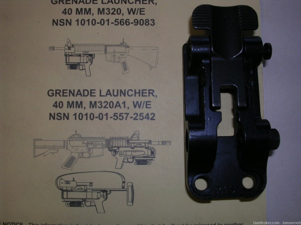 RARE!  M320 grenade launcher mounting bracket, M203 replacement-img-1