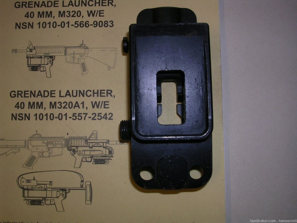 RARE!  M320 grenade launcher mounting bracket, M203 replacement-img-2