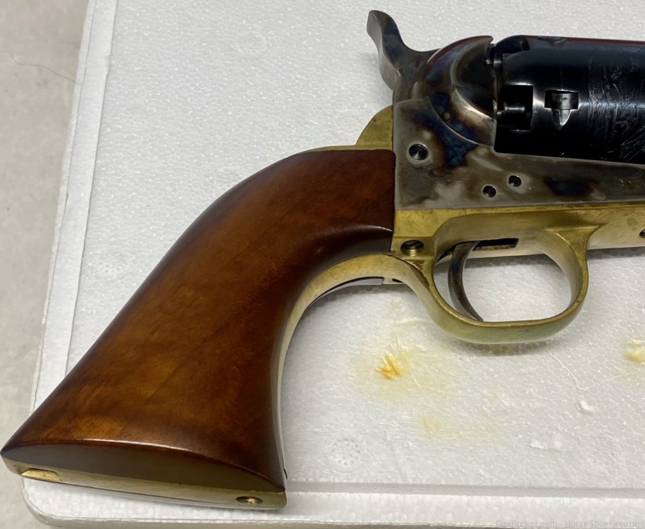 Cabela's 1851 Navy Yank Black Powder Pistol w/Accessories-img-16