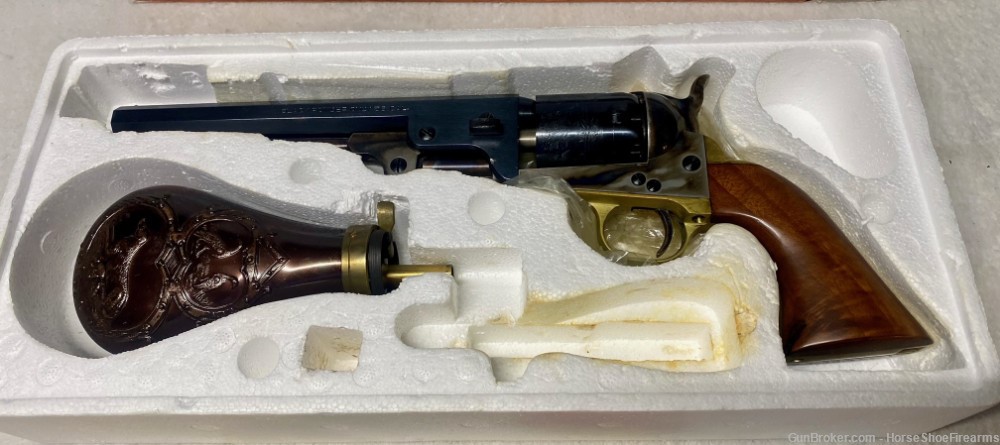 Cabela's 1851 Navy Yank Black Powder Pistol w/Accessories-img-10