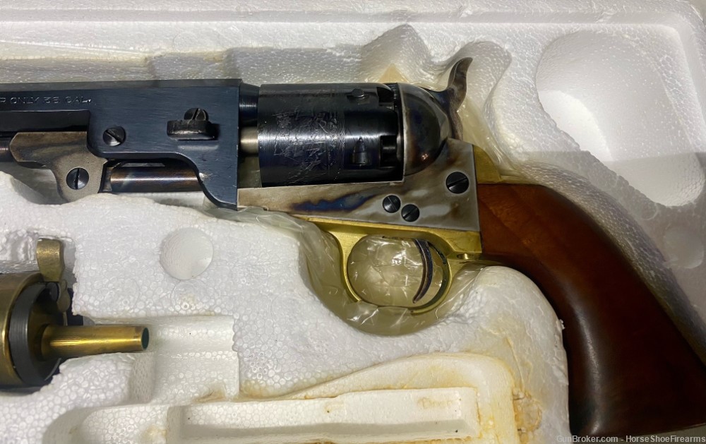 Cabela's 1851 Navy Yank Black Powder Pistol w/Accessories-img-13