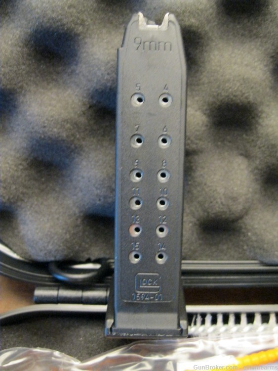 Glock 19 gen5 4" Battlefield green 9mm 3-15rd mags, PA195S203BFG-img-8