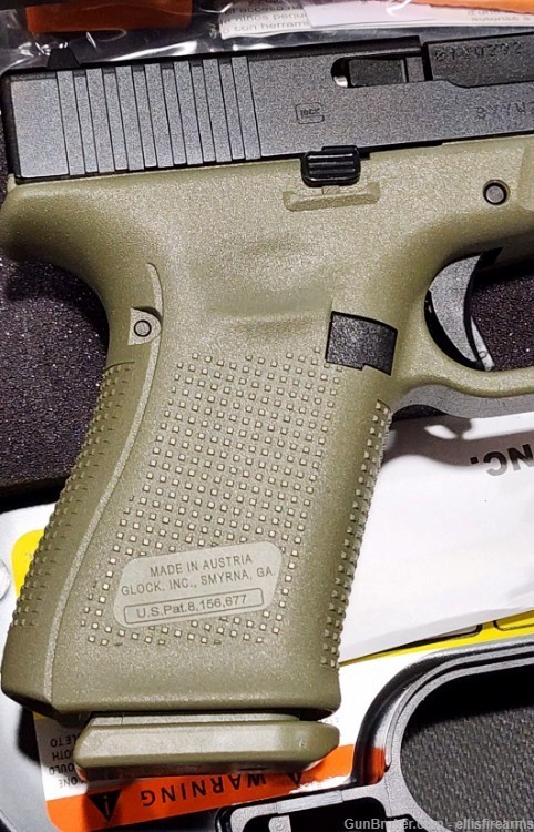 Glock 19 gen5 4" Battlefield green 9mm 3-15rd mags, PA195S203BFG-img-5