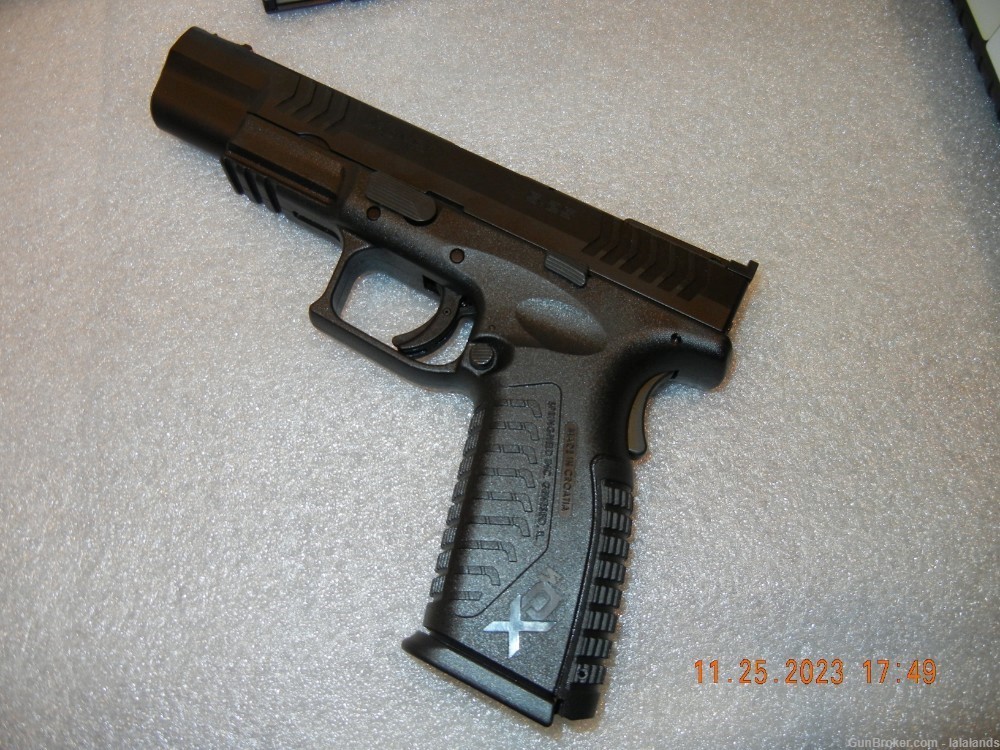 Springfield Armory XDM9 pistol.-img-4