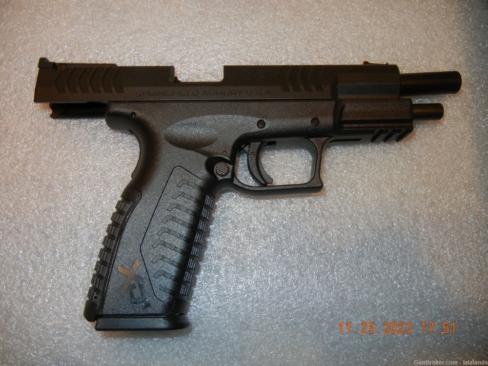 Springfield Armory XDM9 pistol.-img-2