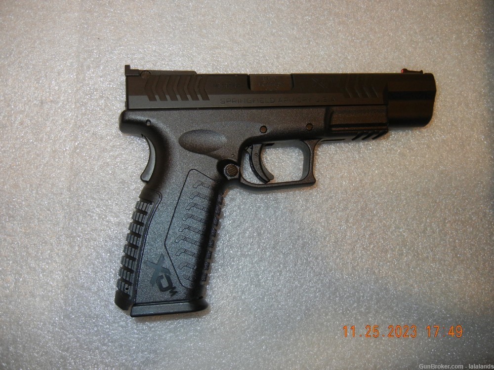 Springfield Armory XDM9 pistol.-img-5