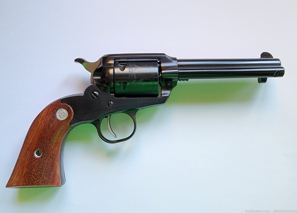 New 1990s Ruger Bearcat Revolver .22 with .22 Mag extra Cylinder -img-0