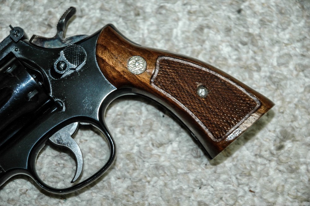Smith and Wesson 17-4 Mfg 1980 -img-9