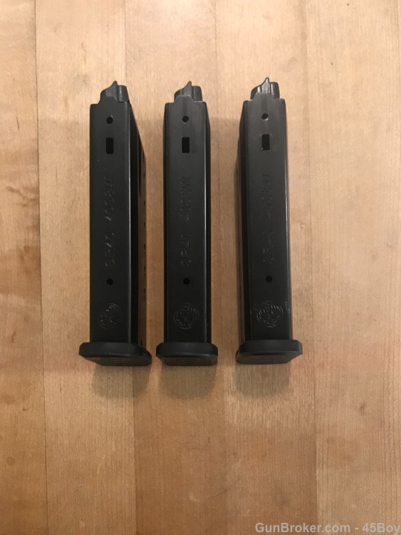 Ruger SR40 15 round magazines x3 mags SR-40 40S&W-img-0