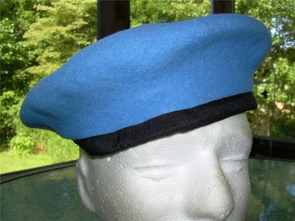 VTG NEW UN Peacekeepers Military Beret, 7 1/2 Large-img-4